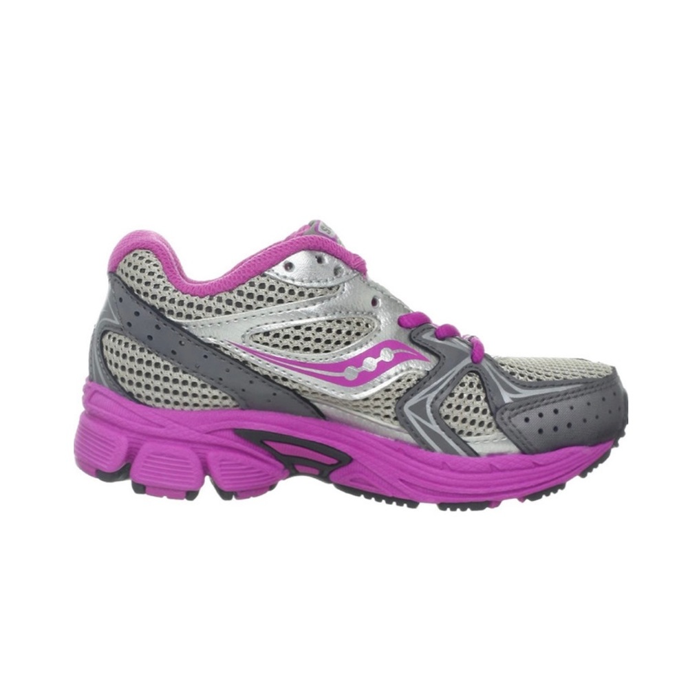 Girls saucony cohesion 6 size 1